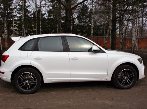 Спойлер (АнтиКрыло) (в комплекте с эмблемой ABT) в стиле "ABT" для Audi Q5 (2008-2012) купить недорого с доставкой в Волжск