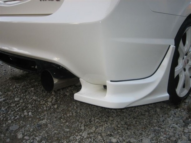 Накладки на задний бампер "Bomex" Honda Civic 4D купить недорого с доставкой в Волжск